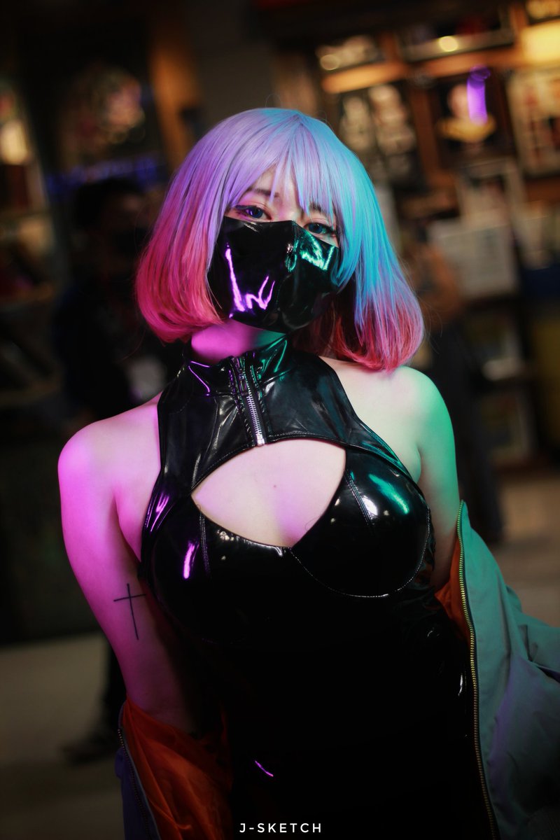 jagzkhie's tweet photo. ** Giving credit to contributors is not mandatory, but very much appreciated and encouraged. 🫰😌 **
Photographer:
© @jagzkhie | @JSketchPH
Co-photog & light set-up:
Zurachi
Co-photogs:
Ezepixel & Gabriel Bella
#JSketch #cosplay #OTAKUEXPO2022 #otakuexpotanabatafestival2022 https://t.co/b95UZtTcWJ