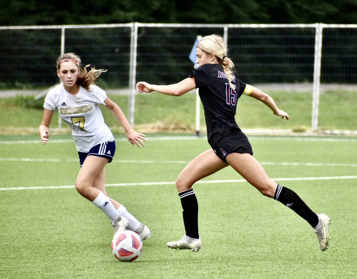 2nd half… score is 0-1, &amp; Independence leads. But, their lead didn’t last for long. Junior <a href="/RileyObryan2/">Riley O'Bryan</a> scores off a beautiful <a href="/OliviaHass1/">Olivia Hass</a> corner kick. Junior Callie Segeleon and Senior <a href="/elliesmeyer/">ellie meyer</a> would also answer with 2 - back-2-back goals to confirm the Rockets win. 🚀⚽️