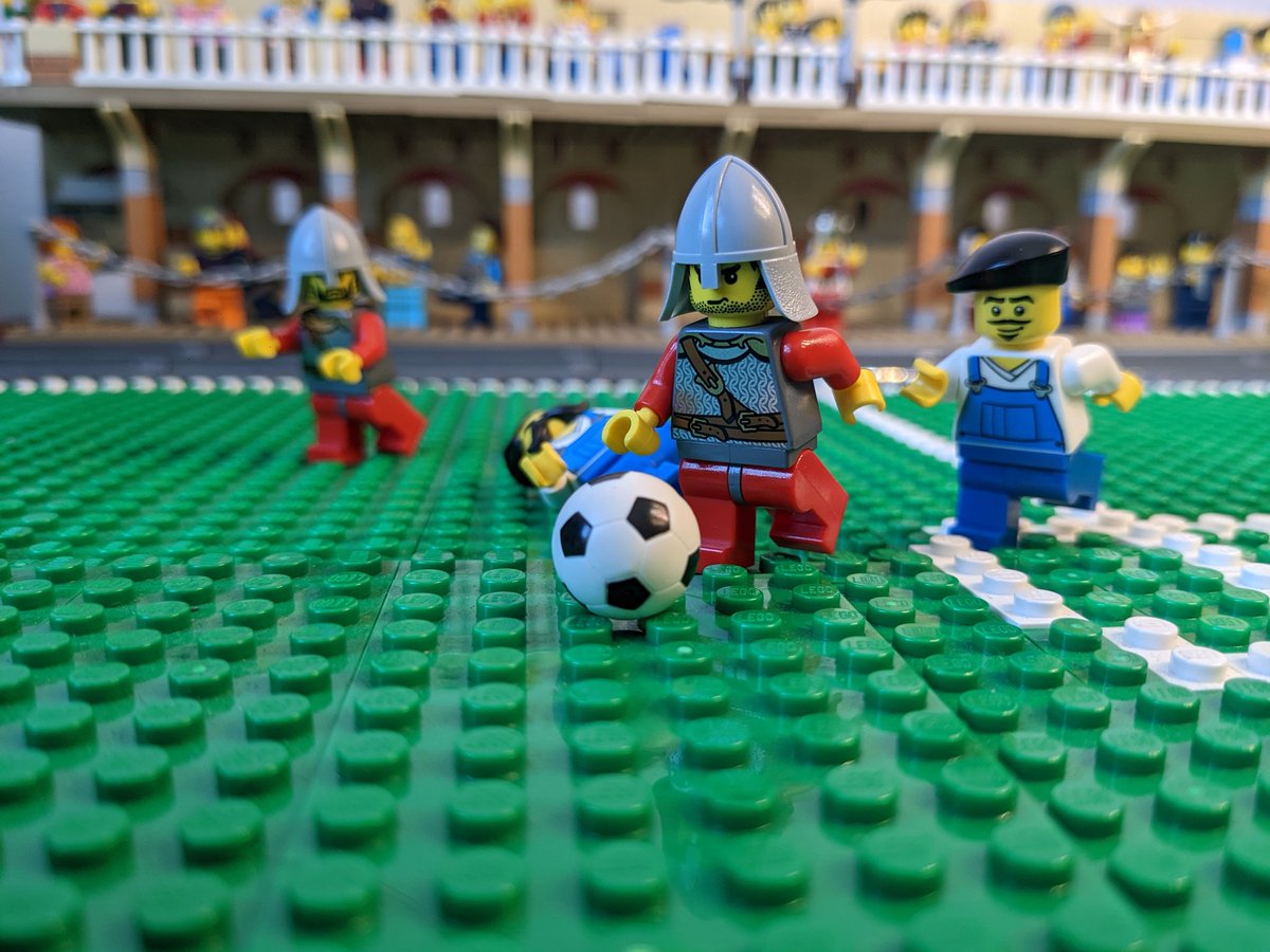 LocoLinkingrad's tweet photo. 38' - Rampart looks on top form for Albion today, bossing the midfield https://t.co/JWDBa0LdKn