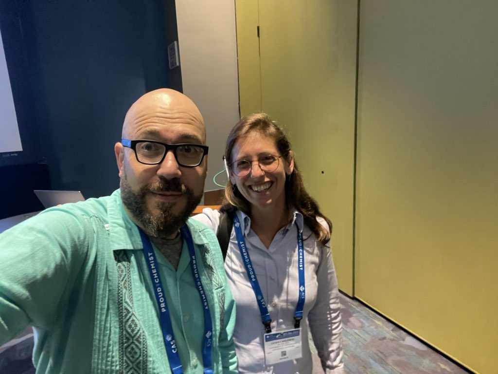 A_Aspuru_Guzik's tweet photo. With the one and only @GemmaCSolomon ! Nice to see you at #ACSFall2022 #selfiefest https://t.co/NLO72X8wRe
