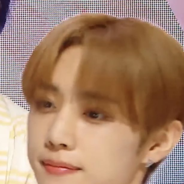 (구)월님 tweet media