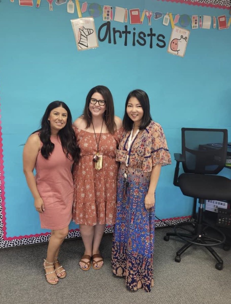 Our 1st-6th grade teachers rocked morning yard duty the first week! We couldn’t forget about our kindergarten team that was also out on yard duty all week on our kindergarten playground! #bethedifference #WeArePBV #SandriniSaints