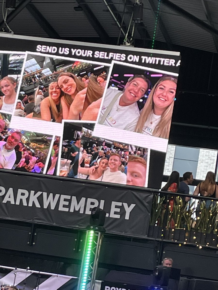 George Davis tweet media