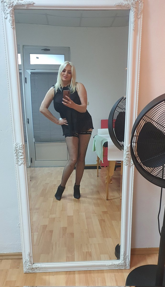 Selam boşta olan müsait bey var mı?