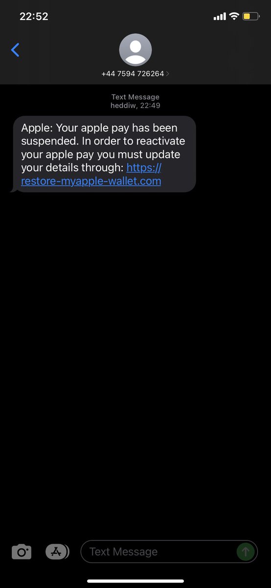 KateEwing17's tweet photo. Scam text @actionfrauduk https://t.co/Nylh44q9al