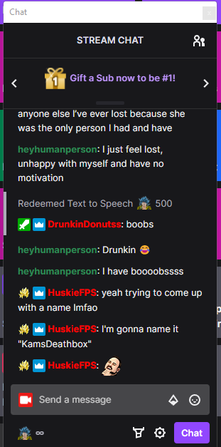 ssjGrant's tweet photo. @KamHaze_ you see what happens in my chat? lmao @HuskieFPS #apex #streamer #contentcreator #apexcreator https://t.co/pKTzKpGOh2