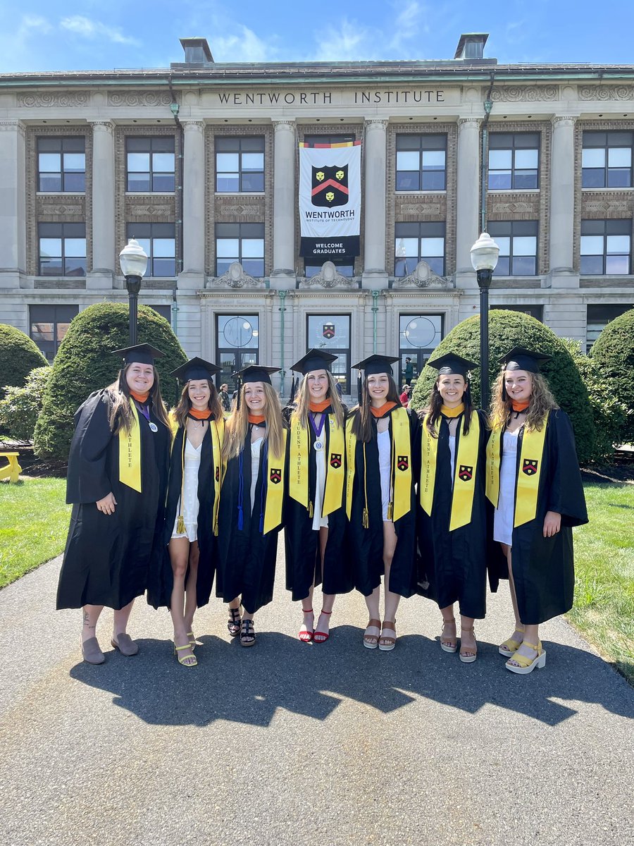 witsoftball's tweet photo. Wentworth Softball Class of 2022 From β¬
οΈ to β‘οΈ:
Aurora Wilks, BBME
Abby Morin, BCE
Isabelle Frank, BME
Ceilidh Higgins, BBME
Ally Pina, BCE
Bri Beverly, BSCyS
Sabrina Haarstick, BCE
Congrats and thank you to our #GraduWITs and best of luck in your future endeavors! #WITSB https://t.co/1C8R0IN7iT