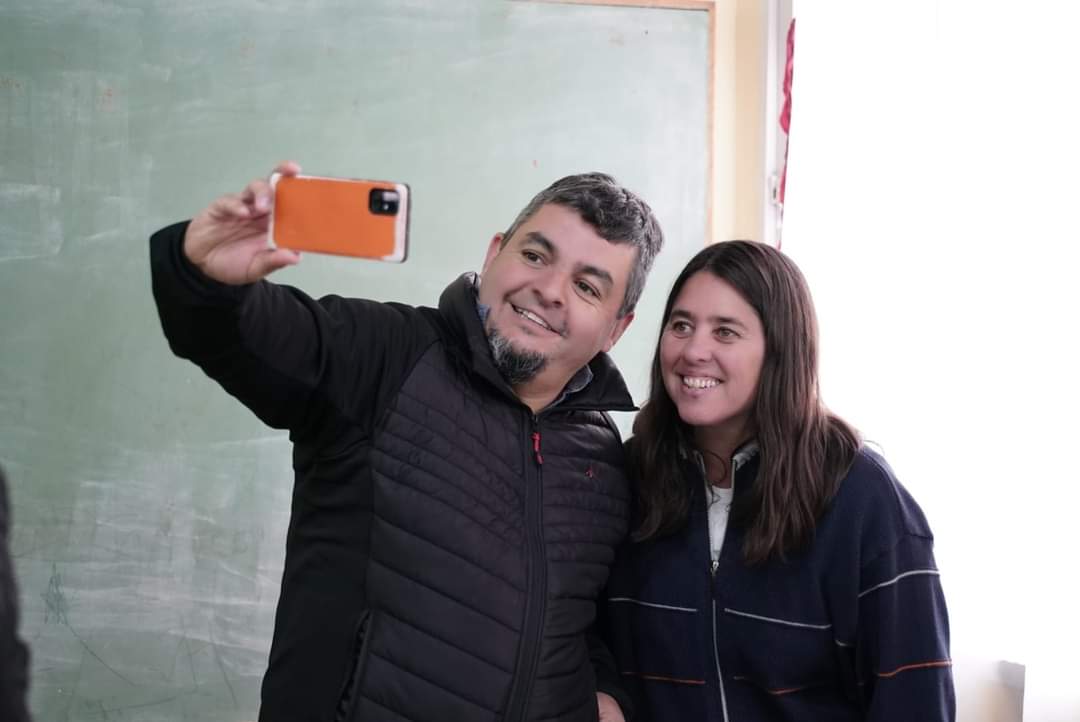 maritavillone's tweet photo. Felicitaciones amigo querido @JuanSepulvedaOK !
Contundente y merecido triunfo! Abrazo enorme a todo el equipo de trabajo! #SomosAzules 🔹️ https://t.co/y2dbGXfinw