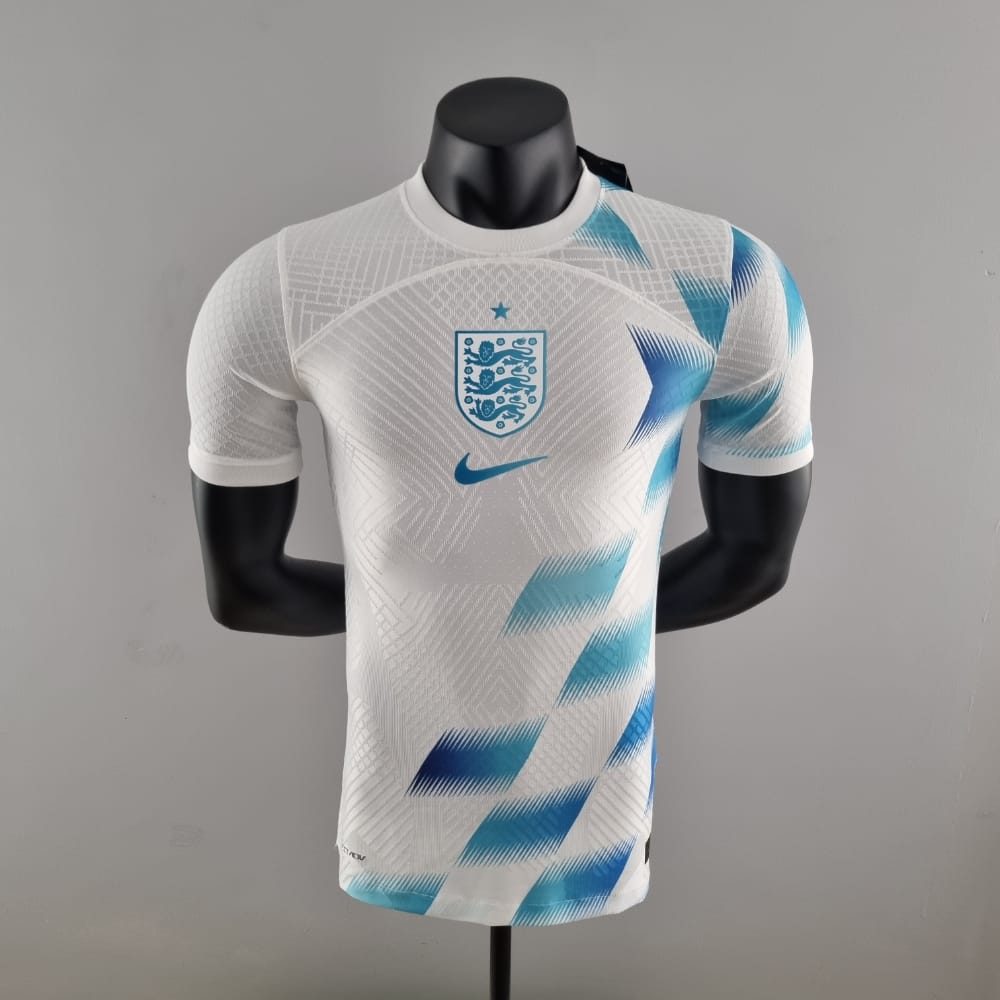 📌 NOVA CAMISA SELEÇÃO DA INGLATERRA MODELO JOGADOR (PLAYER) 2022  🚀🚀🚀

👕 SELEÇÃO: INGLESA 
💰 R$190,00 Reais
✈️ Frete Grátis
📏 Tamanhos P/M/G/GG e 2GG
💳 Parcelamos em até 12X.
💸 Aceitamos Pix, cartão, transferência bancária etc...