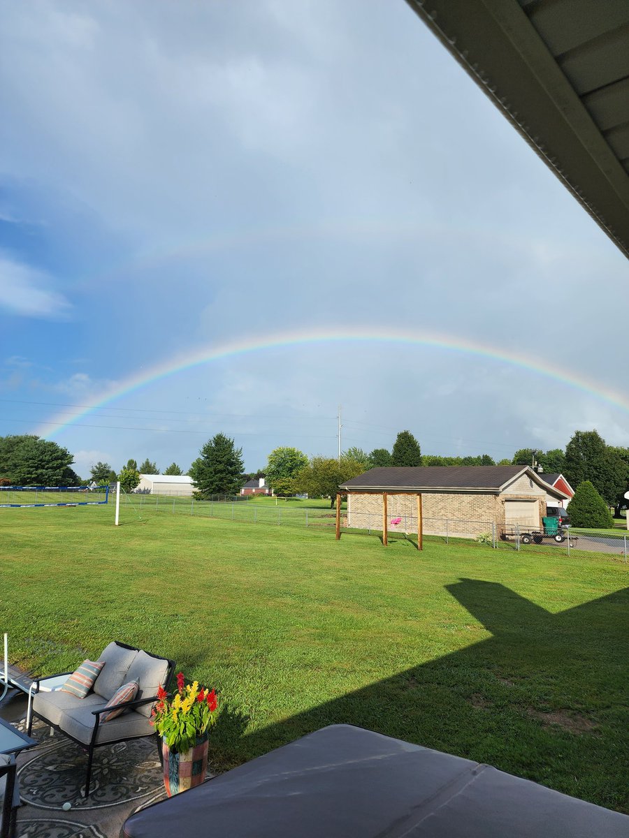 @MarcWeinbergWX Double rainbow in Mt. Washington