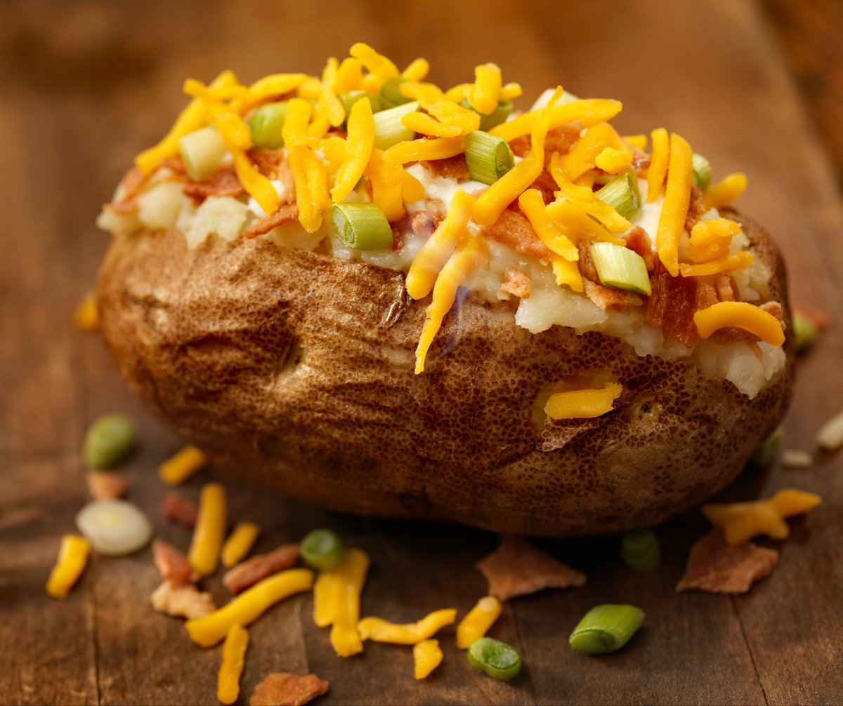 Can you help with the baked potato bar for the teachers on Thursday, October 20? Sign up here: signupgenius.com/.../60B0F48A9A…...
They will be at school for lunch and dinner on the 20th. Please help us make sure they have a meal!
