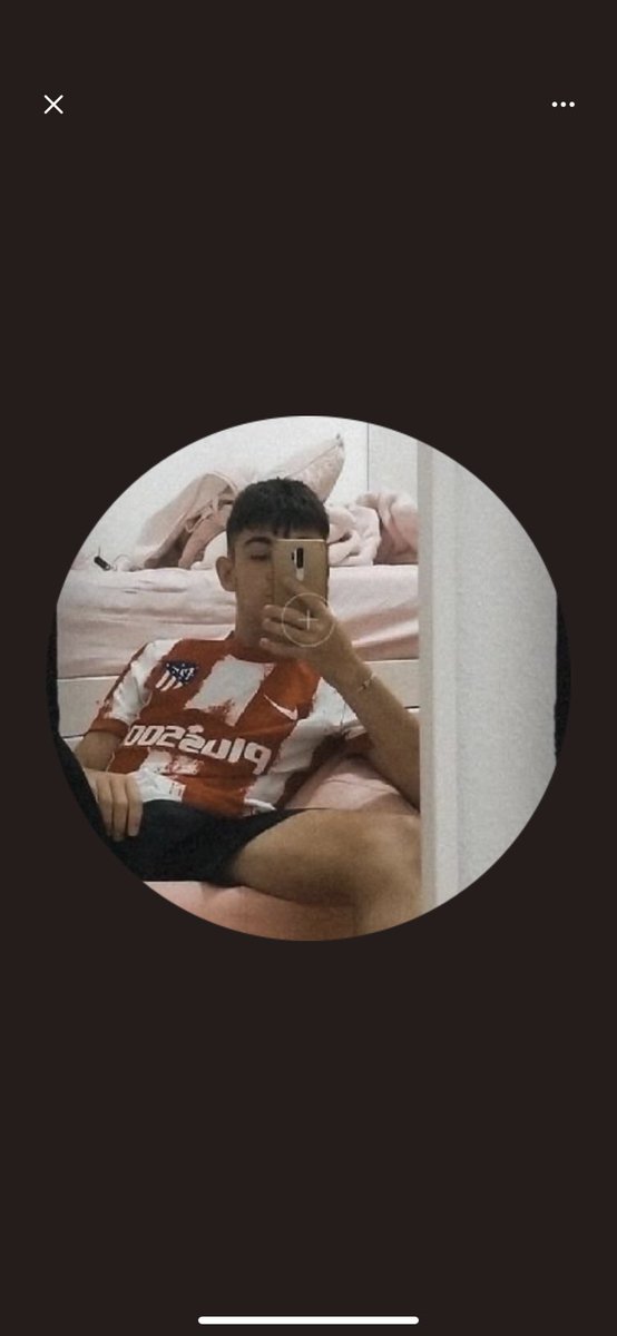 Vitoriero69's tweet photo. Al ver cada vez mas lejos su deseo sexual de ser penetrado por hermoso procede a bloquearme https://t.co/066dm3Y9uu