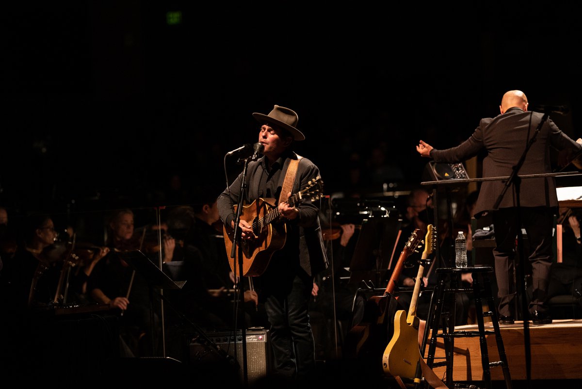 GregoryAIsakov's tweet photo. doesn’t get better than this. endless gratitude to the @CO_Symphony and the greatest band and crew in the universe. 📷 1 &amp; 4 by Glenn Ross, 2 by Art Heffron, and 3 by Kenzi Everitt https://t.co/LfR8NR9gXe