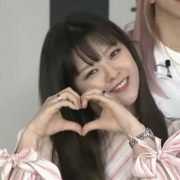 yjyarchive's tweet photo. #jeongyeon #정연 https://t.co/bhXHrLI4gO