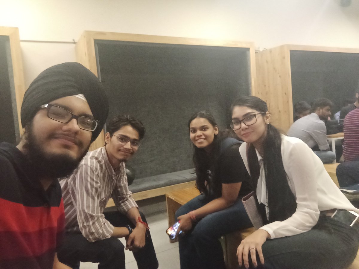 Had a great day today at the <a href="/commclassroom/">Community Classroom</a> meetup! Thanks <a href="/kunalstwt/">Kunal Kushwaha</a> <a href="/Unnati_twts/">unnati</a>! Looking forward to more such events :)