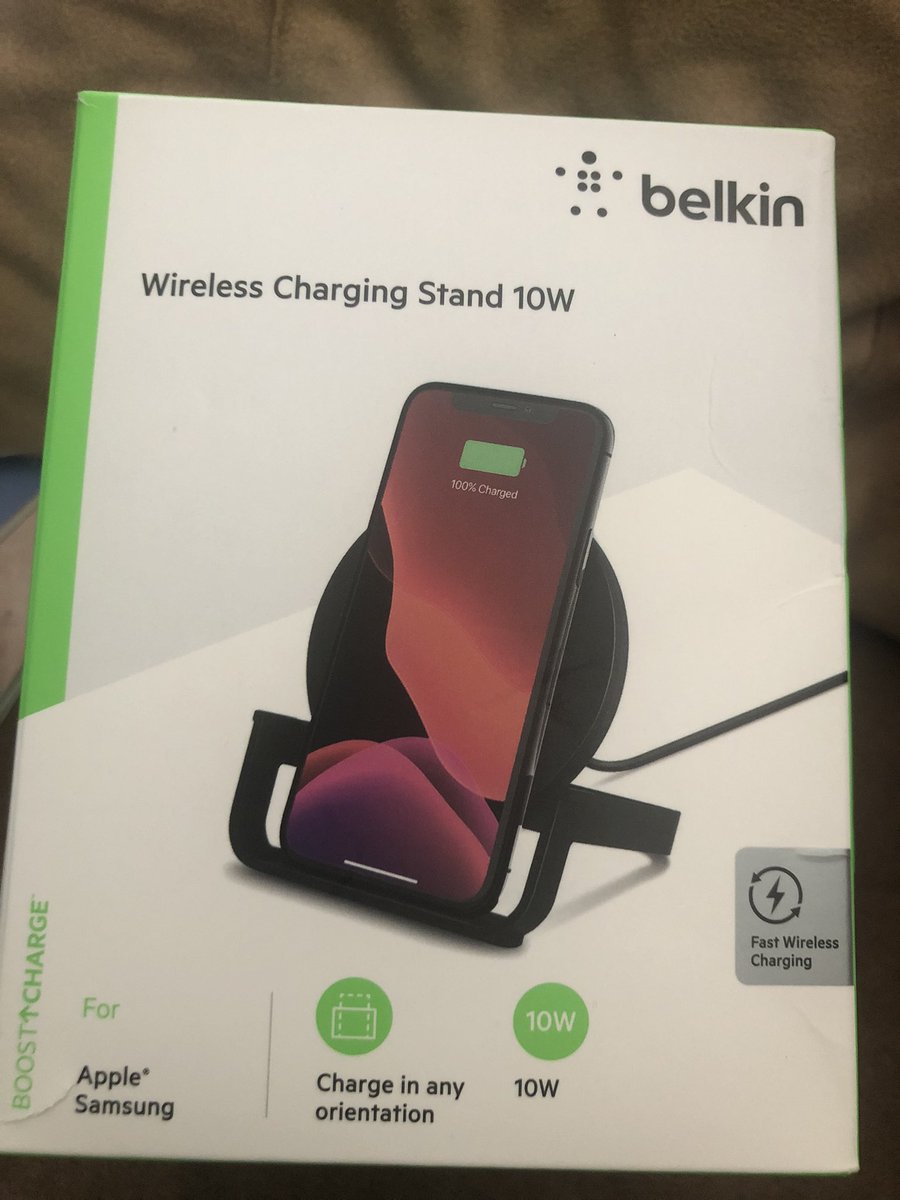 This is the best charger I have ever had. Simply design. Versatile. Sits on my desk or slides perfectly into my car’s air vent. It stays put &amp; charges in better time. It’s simple design keeps it out of the way too.
I like it <a href="/belkin/">Belkin</a> 😎👍