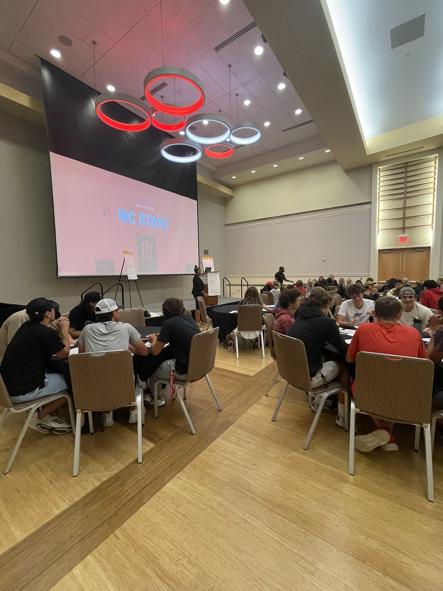 jacquischuman's tweet photo. Great afternoon doing important work around leadership &amp; gender violence prevention with @GMidge1981 &amp; @PackAthletics student-athletes representing @powerofhuddle through the power of sport! https://t.co/vyyMkm0kH5