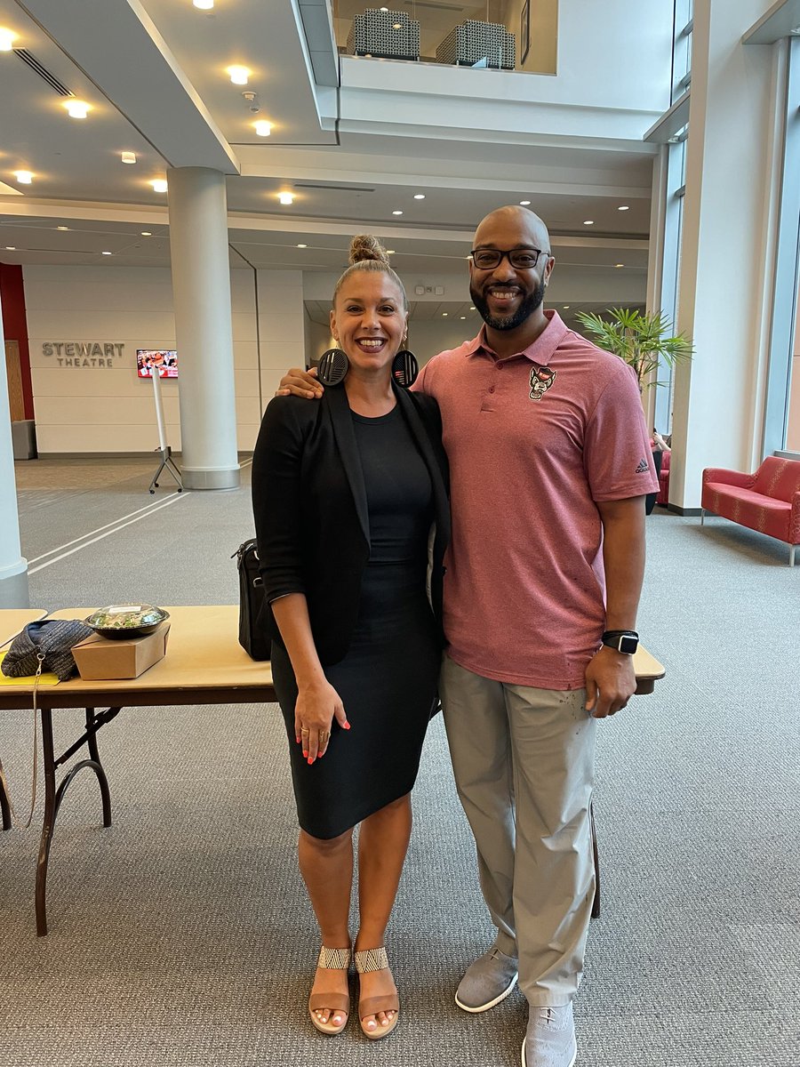 jacquischuman's tweet photo. Great afternoon doing important work around leadership &amp; gender violence prevention with @GMidge1981 &amp; @PackAthletics student-athletes representing @powerofhuddle through the power of sport! https://t.co/vyyMkm0kH5