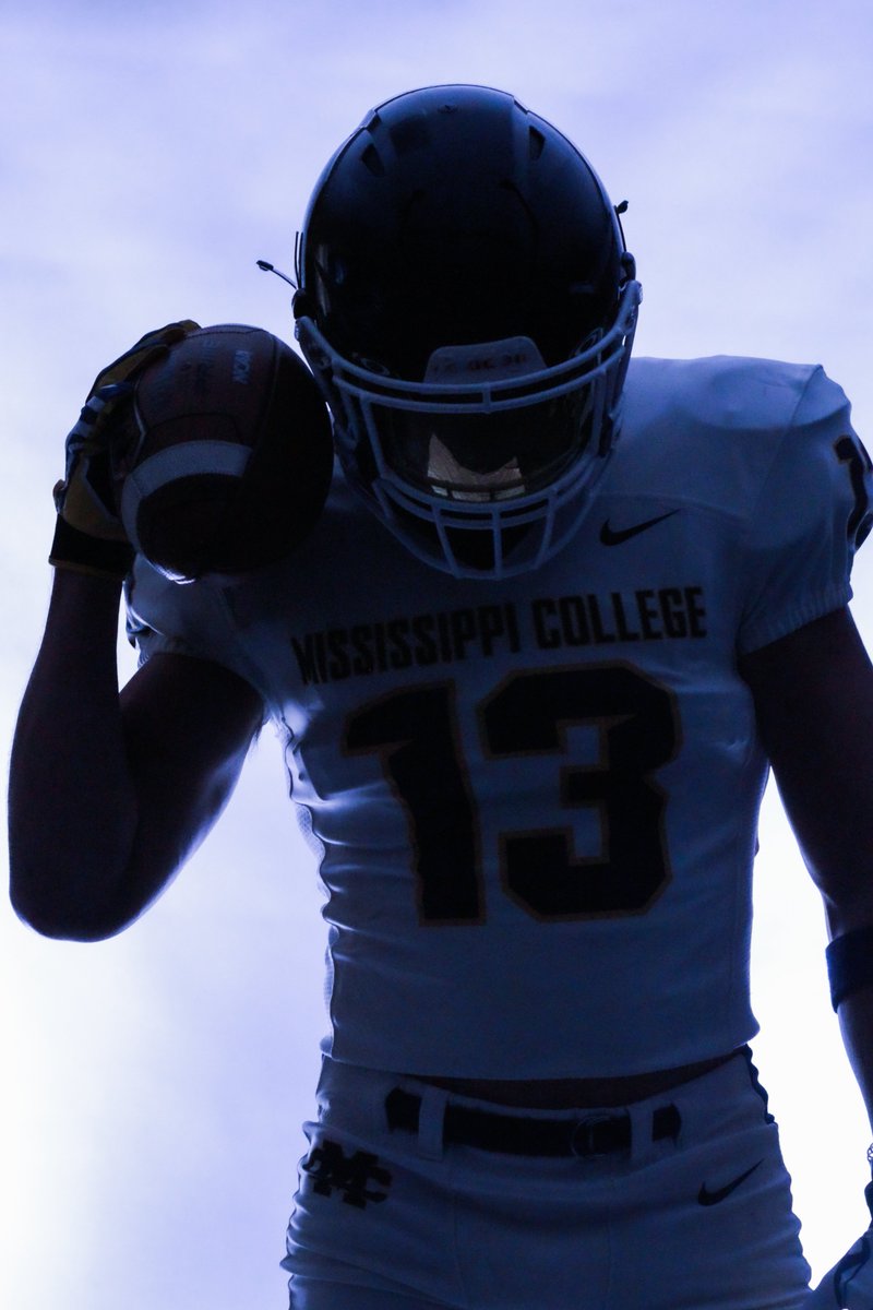 GoChoctaws_FB's tweet photo. 🤙 @RidgeFutral 

13 days and counting...

#COTM https://t.co/cYvbFpGXj8