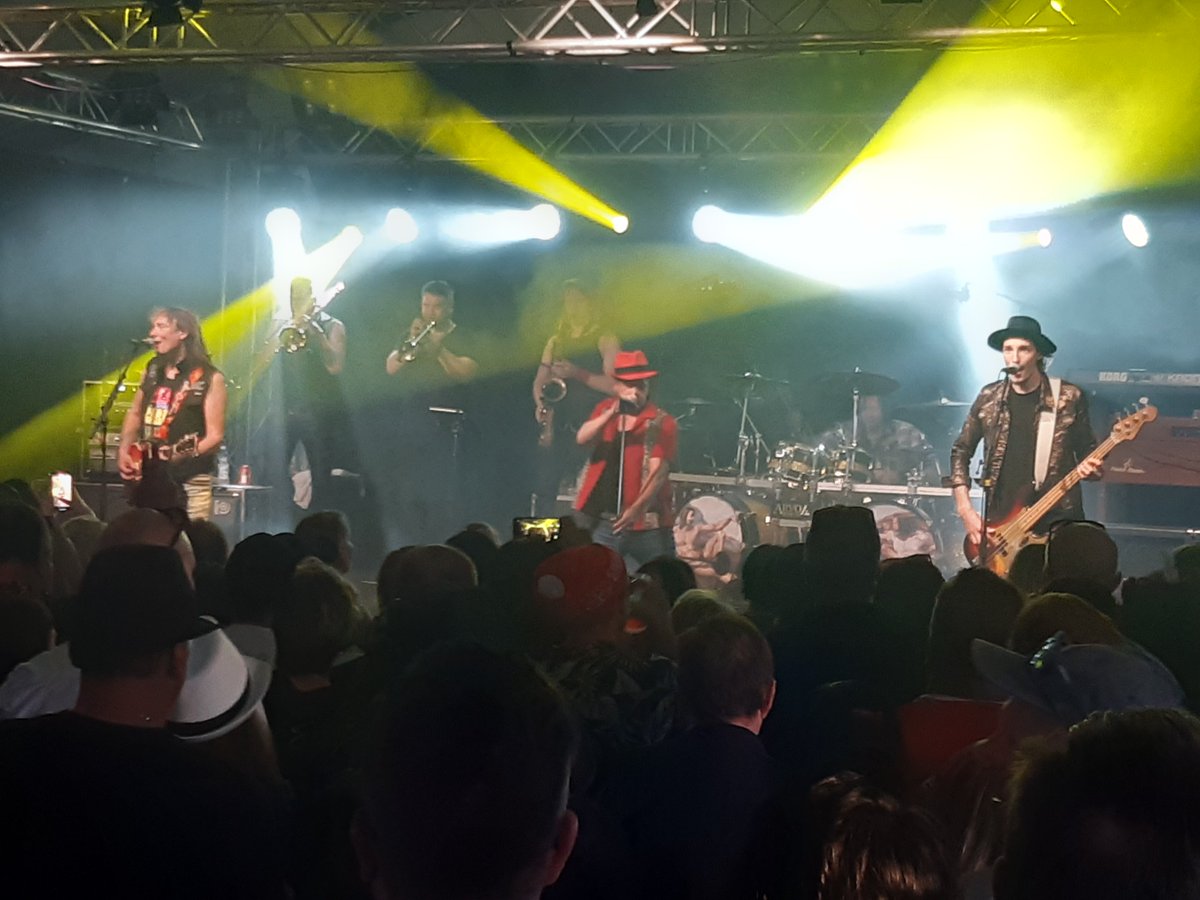 Kesän ulkoilma #konsertti kausi alkaa olla takana. Kiitos panimoravintola Huwila #Savonlinna monista #musiikki keikoista! (Kuvassa 4.8. Popeda Huwila Areenalla). #kulttuuri