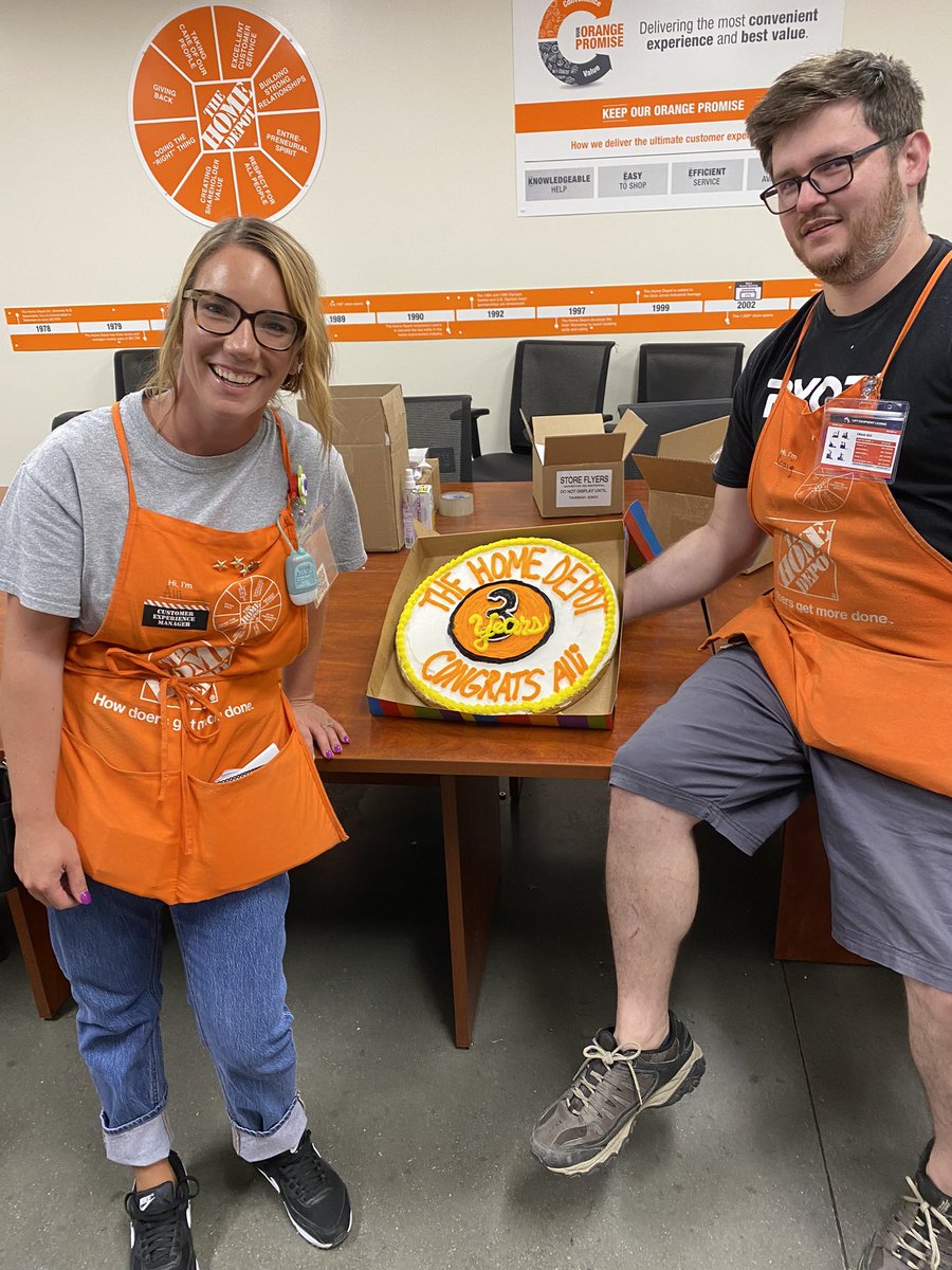 Daddyz55's tweet photo. Congratulations Alli on your 3 years with The Home Depot!!! https://t.co/SiZ43fQs9A