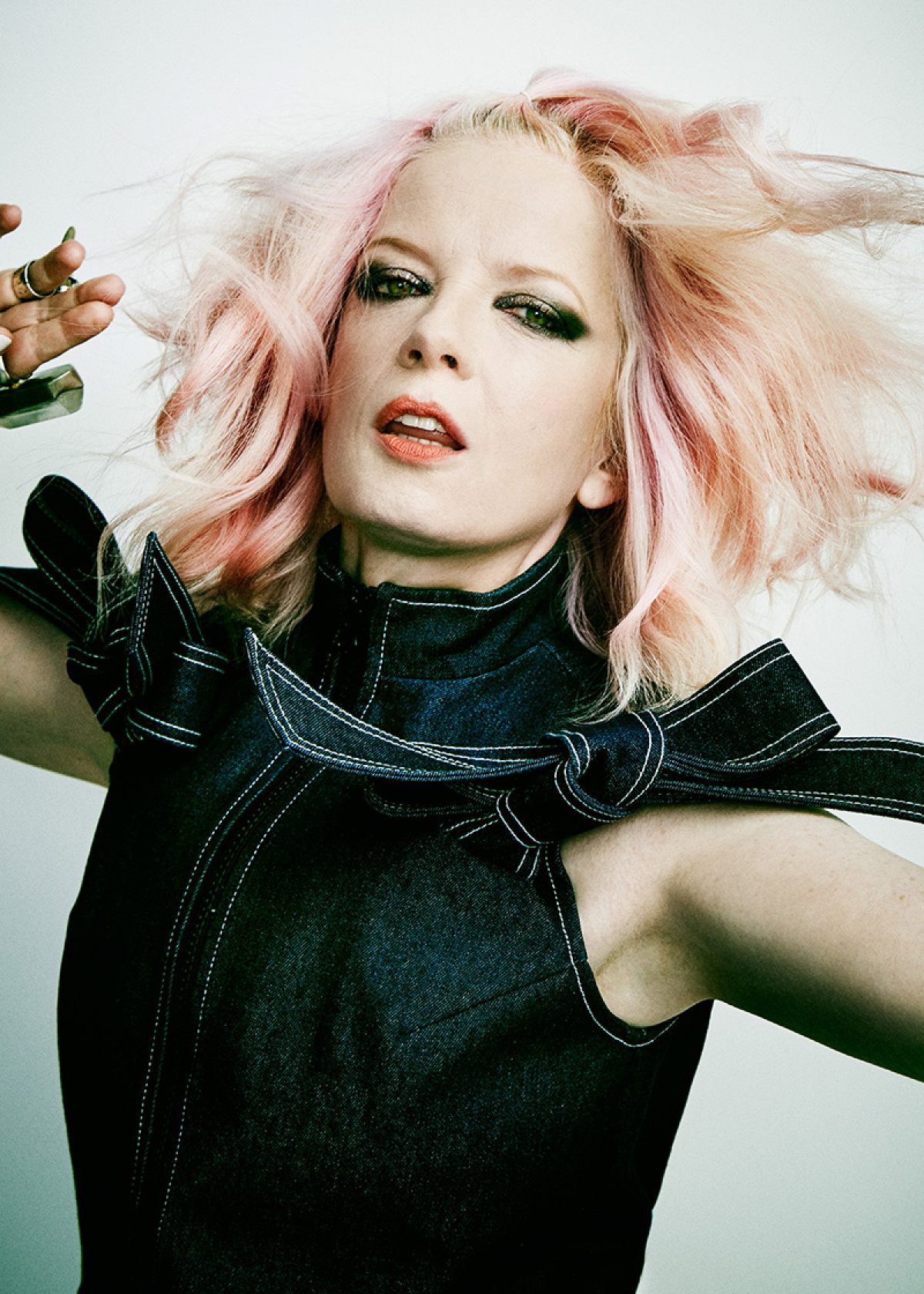 Happy Birthday to the iconic and super fierce Shirley Manson of Garbage. 