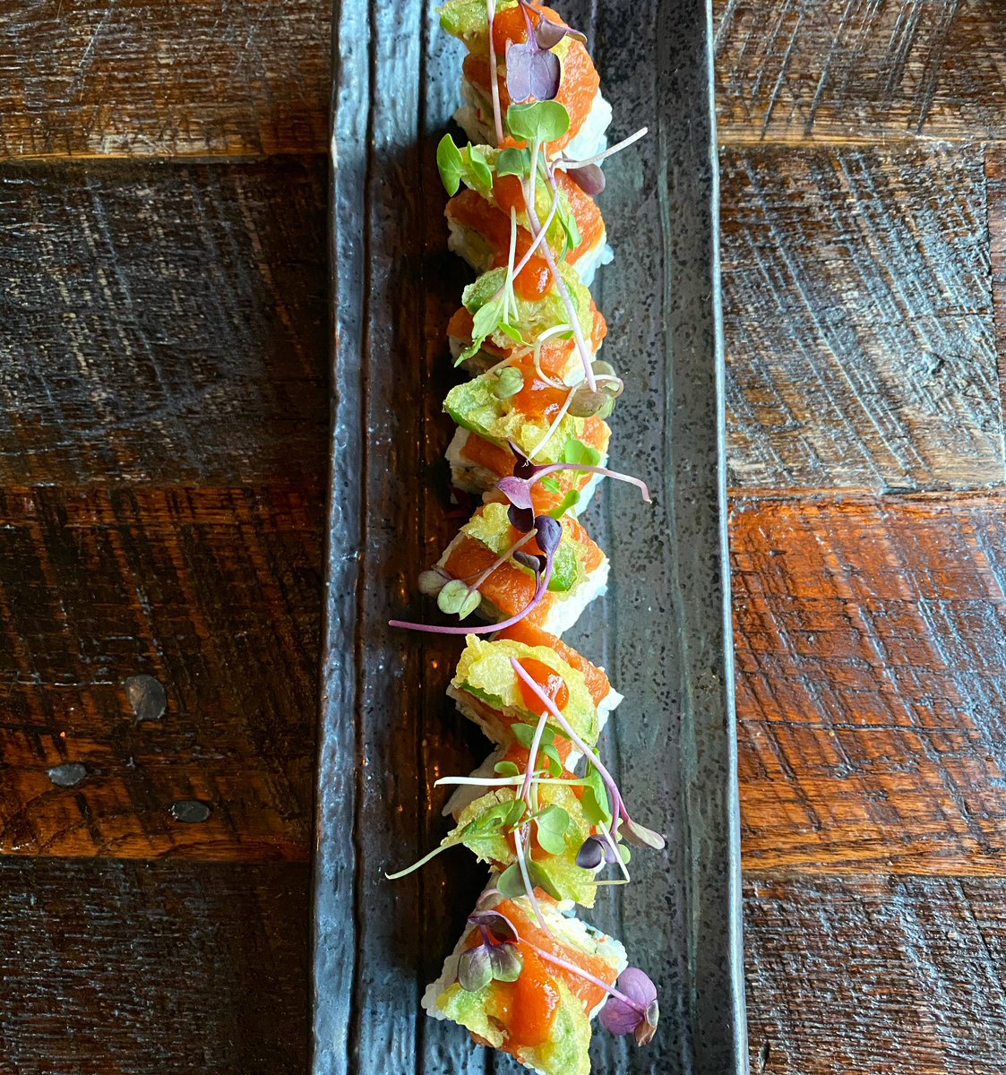 FudoATL's tweet photo. Brighten up your #SundayFunday with our ‘Tuna on Fire’ roll. 🔥😘

#fudoatl #atlsushi #atlantasushi #chambleeeats https://t.co/28e09Hfei7