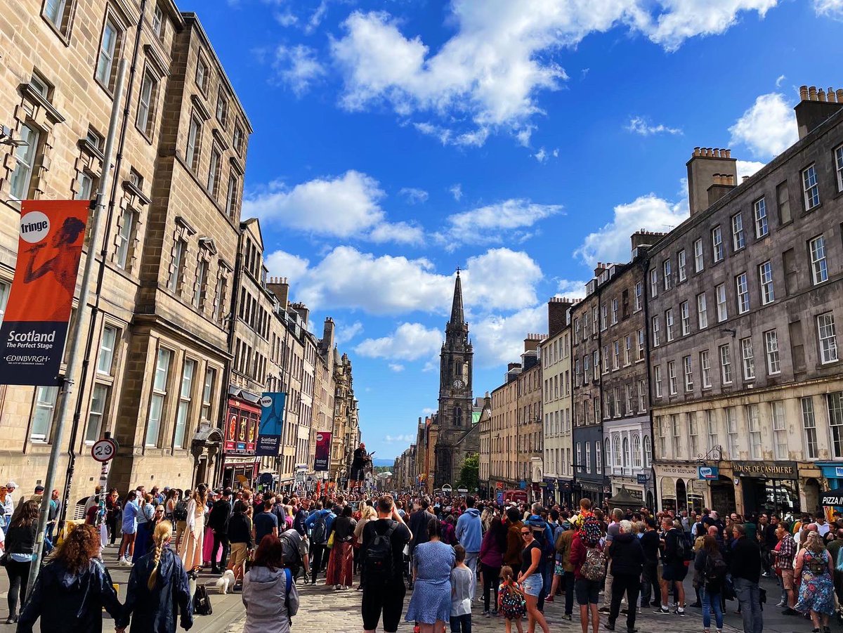 Alex Ayre (@alwaysalexayre) on Twitter photo A lovely weekend in the city of Edinburgh with the always jovial spirit of <a href="/PNewton_/">Patrick Newton</a> 🍺
Today’s #EdFringe2022 highlights were the stunningly powerful #Fiji by <a href="/CLAYPARTY_/">CLAY PARTY</a>, and seeing the hilarious <a href="/mrTonyLaw/">TONY Law</a> ten years after I was first made aware of him in Edinburgh. A lovely weekend in the city of Edinburgh with the always jovial spirit of <a href="/PNewton_/">Patrick Newton</a> 🍺
Today’s #EdFringe2022 highlights were the stunningly powerful #Fiji by <a href="/CLAYPARTY_/">CLAY PARTY</a>, and seeing the hilarious <a href="/mrTonyLaw/">TONY Law</a> ten years after I was first made aware of him in Edinburgh.