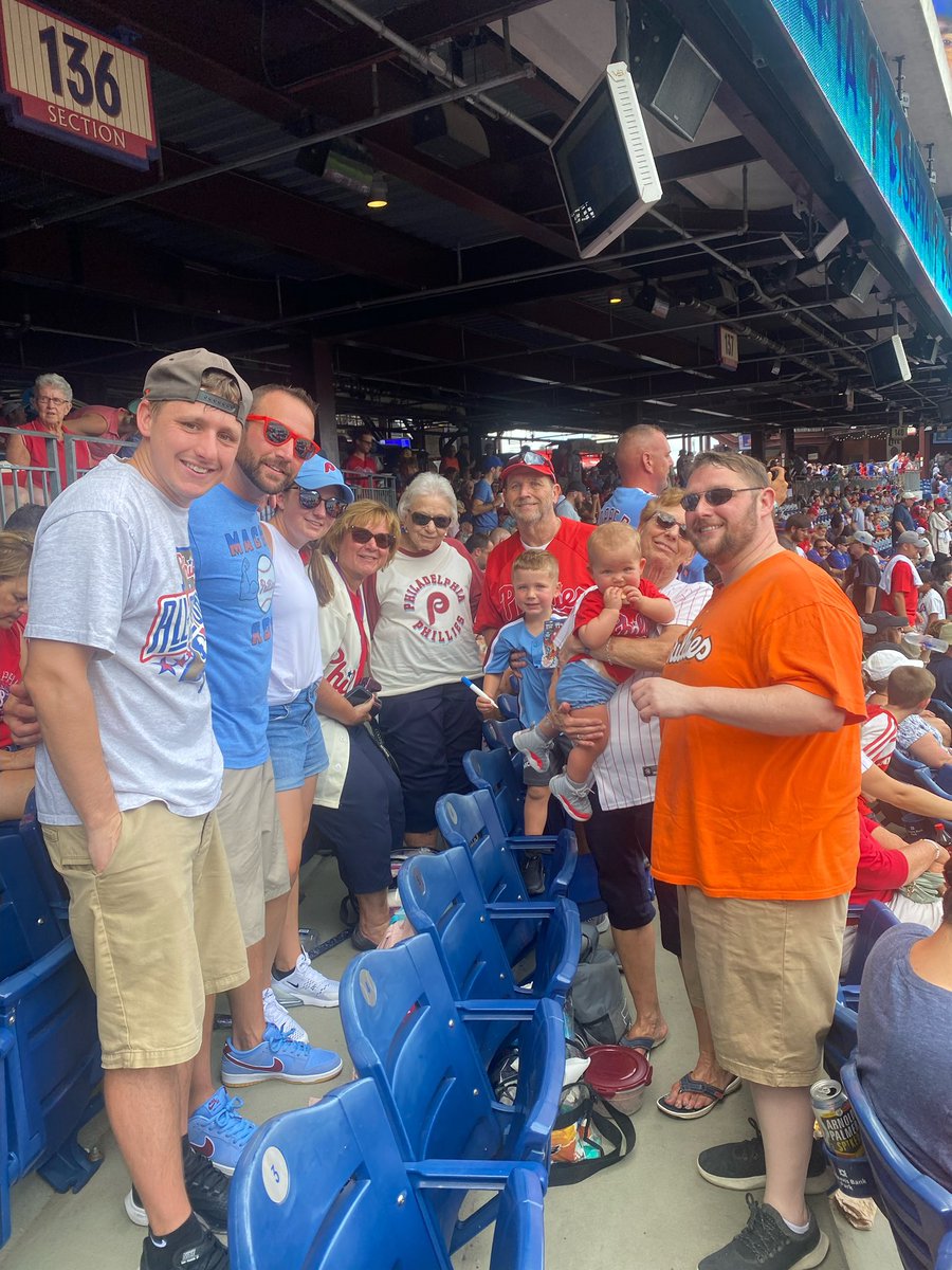 tori everhart tweet media