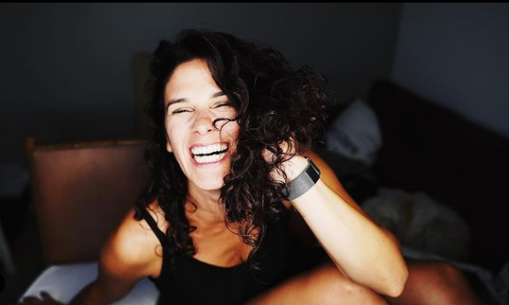 Otro gran deseo, que tu sonrisa doble diente sea eterna

FC SOFIELLIOT