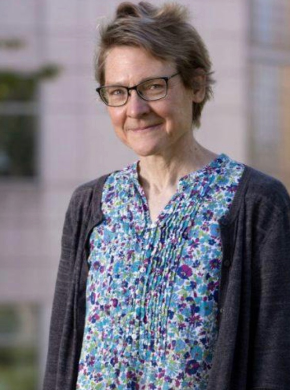 AnnMariaReeves's tweet photo. 📌ALL: It seems that #AlexandraGrant’s father #NormanGrant may have had “a type”: 1. must be #female; 2. must be named #Marcia; 3. must be teaching at Oberlin College in Ohio, USA; 4. must look like a #lesbian; and 5. must give birth to only #sons. #NEWS #FLASHES AT #KEANUREEVES: https://t.co/ojiHjaYtBQ