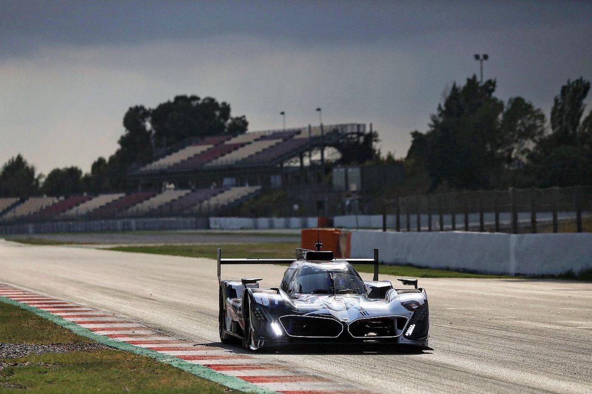 MatraxRacing's tweet photo. #IMSA | @BMWMotorsport #LMDh 🏎️ completed a five-day test at Barcelona 🇪🇸 with factory drivers. @SheldonvdLinde, @augustofarfus, @Wittmannracing &amp; @NickYelloly drove for 1st time the in-development #BMWMHybridV8, that will make its race debut in the @IMSA´s #GTPclass 2023.
📸 BMW https://t.co/Ipz7Jeyk06