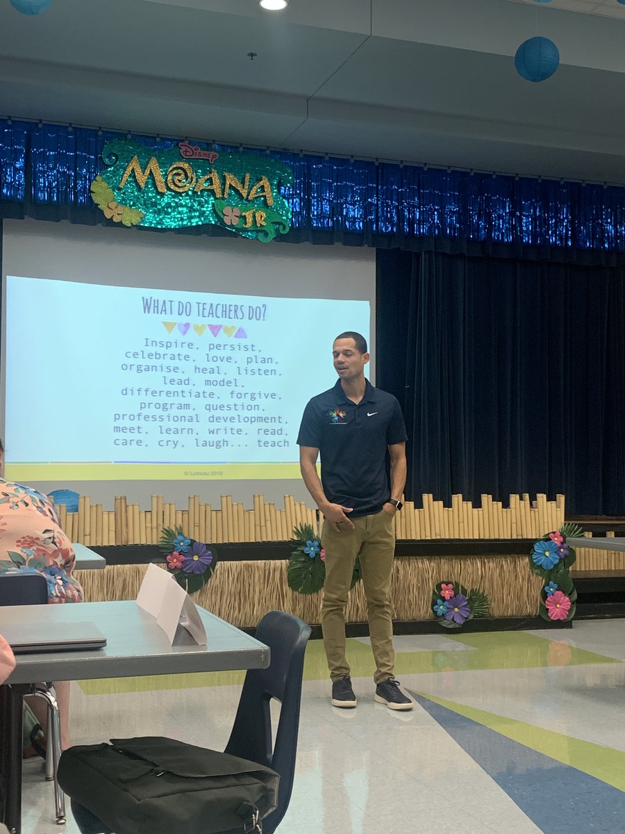 swisd_she's tweet photo. Our Teachers and Staff had a busy week! This past week was about learning, team building, problem solving, social emotional learning, collaborating, and taking care of ourselves and each other. We look forward to an AMAZING YEAR! #RootEdSkyHarbour #weareswbychoice #escregion20 https://t.co/Wpm7im3Zam