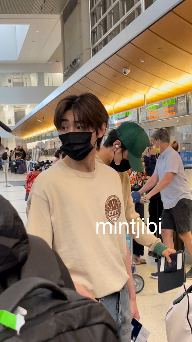 my___sunoo's tweet photo. หนุ่มเมกันกลับเกาหลีละ หล่อไม่หยุดจริงๆ 😭🫶🏻 https://t.co/ZNqhvc4uRb