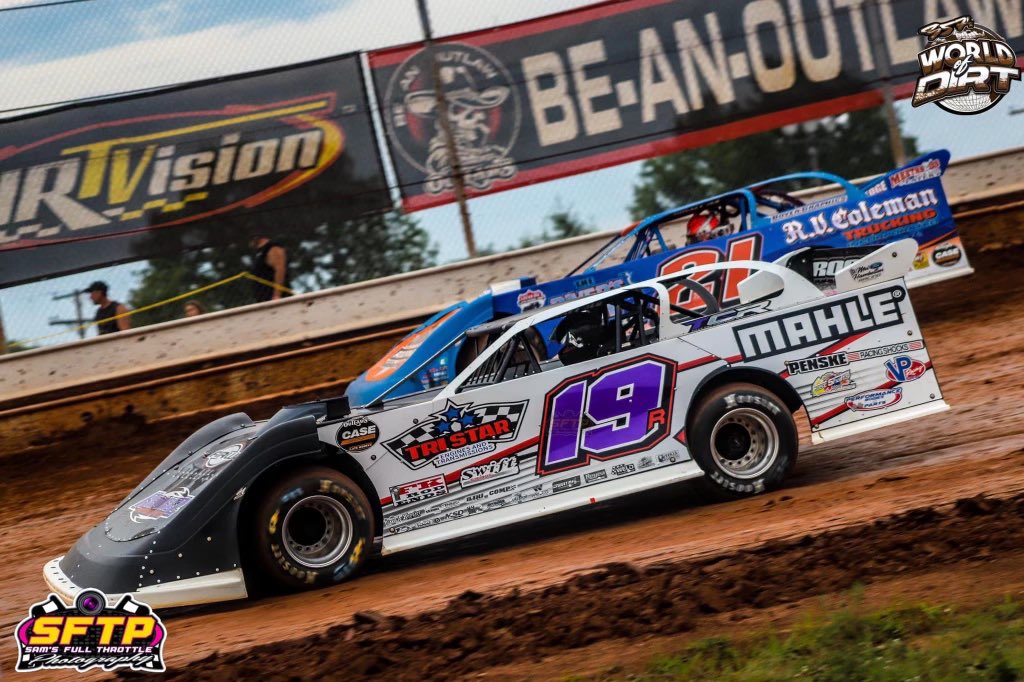 Sam’s Full Throttle Photography tweet media