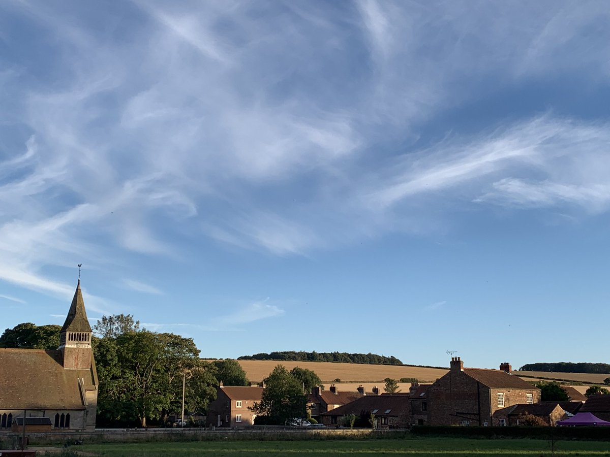 What a beautiful evening at Manor Farm! Rehearsals underway for #manorfarmfest 🙌

#festival2022 #summer #Beautiful #landscape #Yorkshire