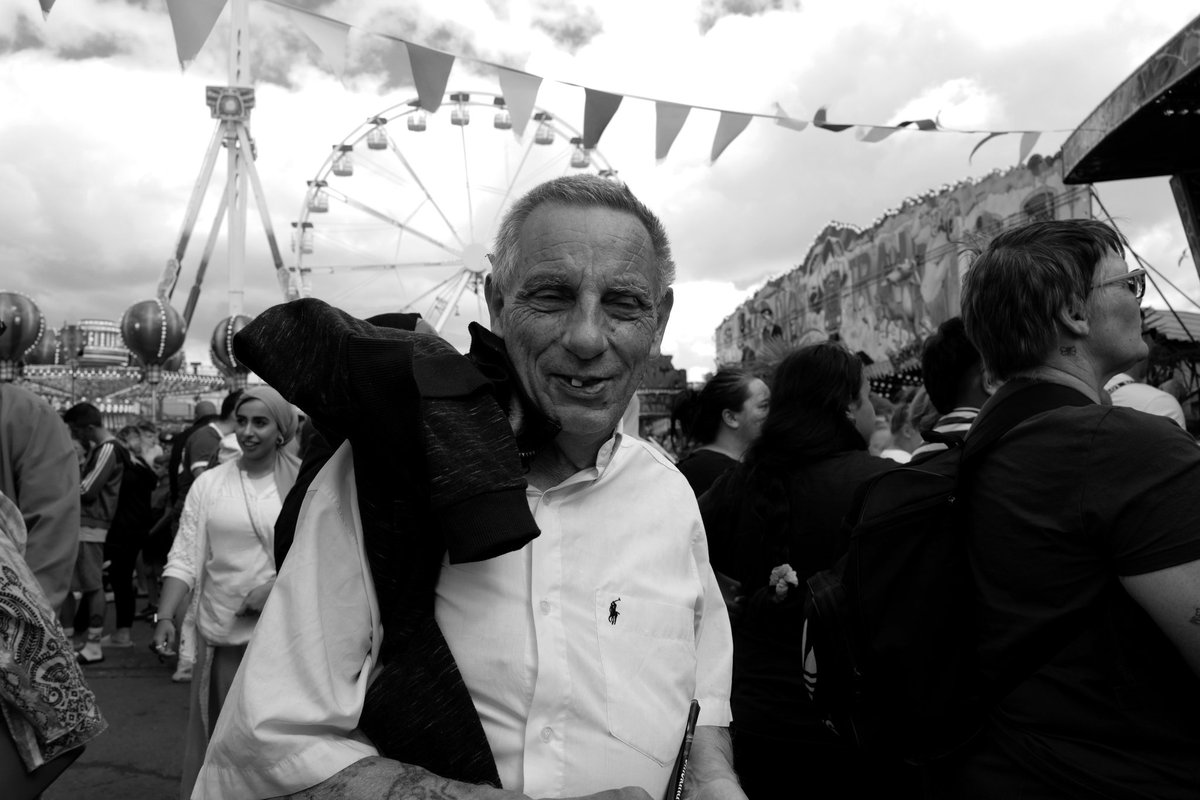 paddocks02's tweet photo. Having fun by the coastline #streetphotography #photooftheday #photograghy #blackandwhitephotography #blackandwhitephoto #blackandwhite #candid #streetwise #bw #people #photographers #street_ https://t.co/Inj2WsrS6t