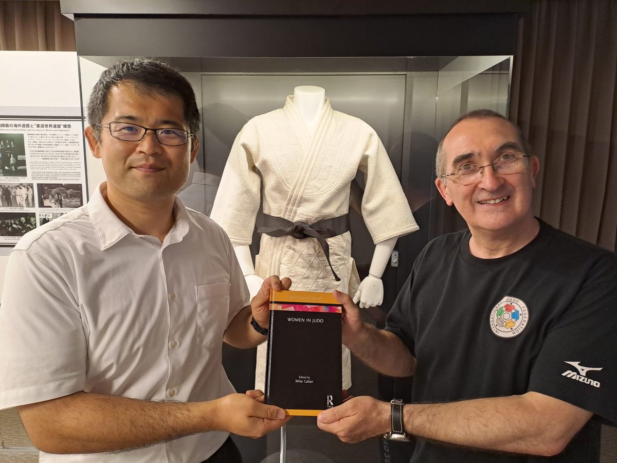 Judospace (@judospace) on Twitter photo Happy to present a copy of <a href="/routledgebooks/">Routledge Books</a> Women in Judo to the #Kodokanjudo institute library in #tokyo .
#Judo <a href="/UHSportsStudies/">UH Sports Studies</a> <a href="/wish_pathway/">Women In Sport High Performance Pathway</a> <a href="/UHertsResearch/">Herts Research</a> Happy to present a copy of <a href="/routledgebooks/">Routledge Books</a> Women in Judo to the #Kodokanjudo institute library in #tokyo .
#Judo <a href="/UHSportsStudies/">UH Sports Studies</a> <a href="/wish_pathway/">Women In Sport High Performance Pathway</a> <a href="/UHertsResearch/">Herts Research</a>
