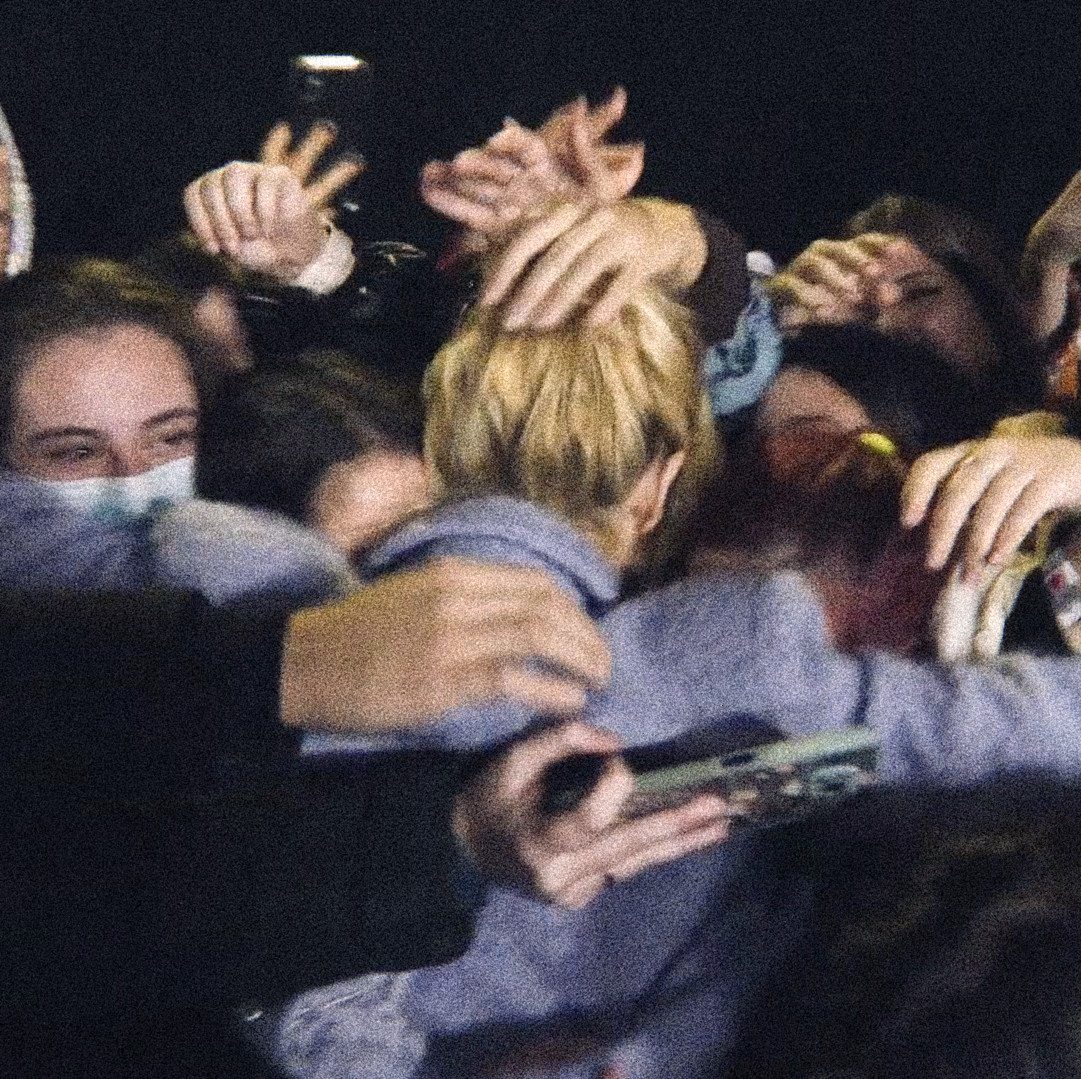 najwaxfan's tweet photo. When I'm sad I prefer to open twitter cuz here are so many people from different countries, who are obsessed with najwa. It's amazing, so many foreign people have the same interest. I feel so cozy here, like at home. #Nimrandom u are the best fandom💙💙💙💙💙 https://t.co/5Nt1pRlnmk