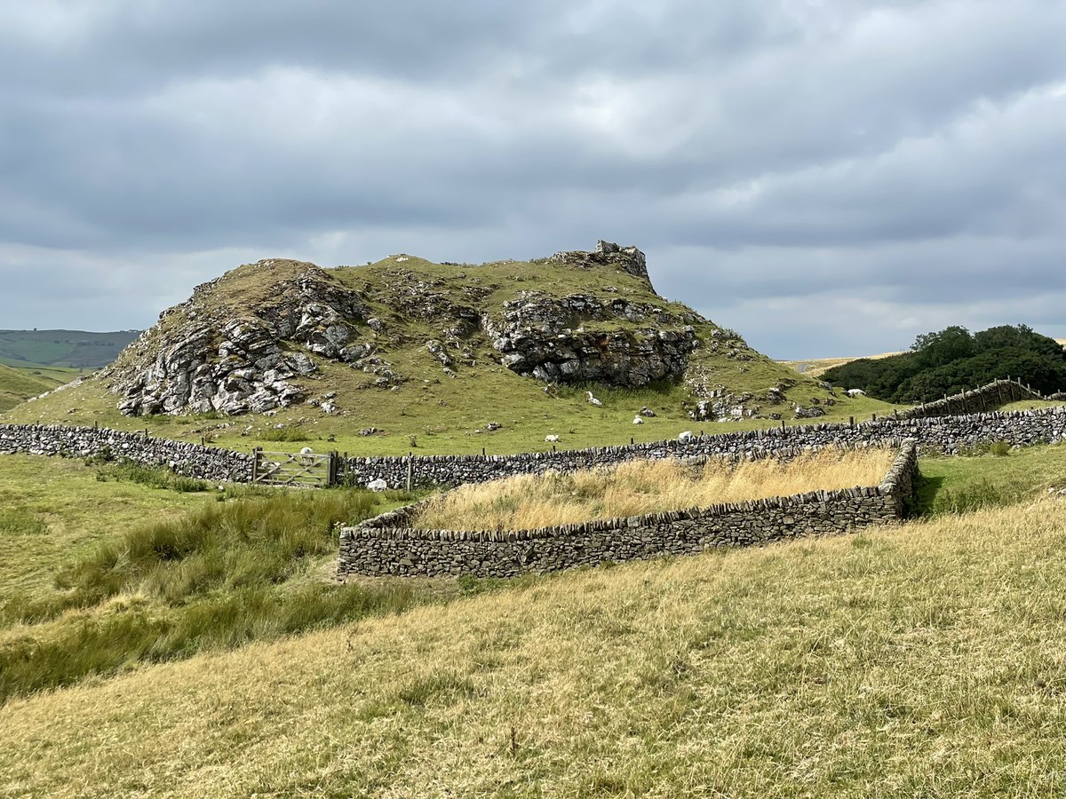 burch_abroad's tweet photo. Nice hike in the Peak District this afternoon https://t.co/C0nYUS6g89