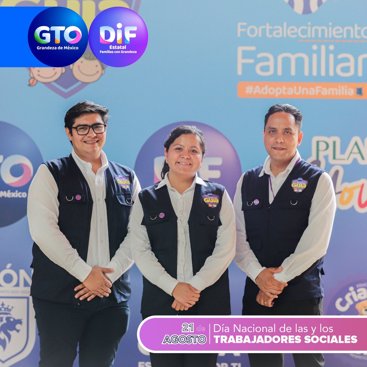 difgente's tweet photo. Gracias a las y los trabajados sociales que forman parte de #DIFGTO, su compromiso con las familias nos permite acercarles herramientas para su desarrollo, mejorar su calidad de vida y fortalecer su relación. https://t.co/vF963yNjX1