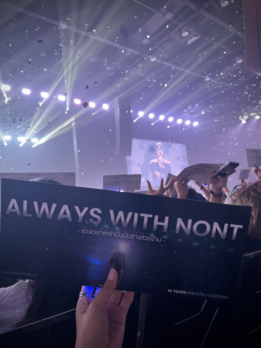 mean_wnr's tweet photo. 10 ปีของนนท์ วันนี้มันสวยงามมากจริงๆ

We're so proud of you 🤍
@tanont916 
 #NONTEP01ทะเยอทะยานDay2 https://t.co/J0HbA0rIqP
