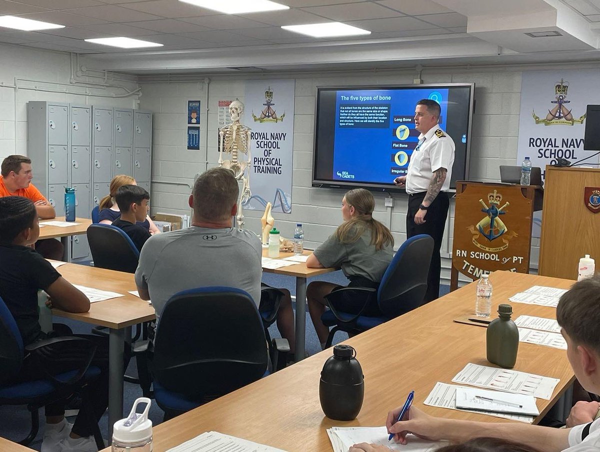 Day 1 on #SCCPTQ2022 here at HMS TEMERAIRE, Home of the Royal Navy School of Physical Training. 

Find out more about how to become a Sea Cadets Physical Trainer on the Sea Cadets Portal 

#EnergyEnthusiasmExercise