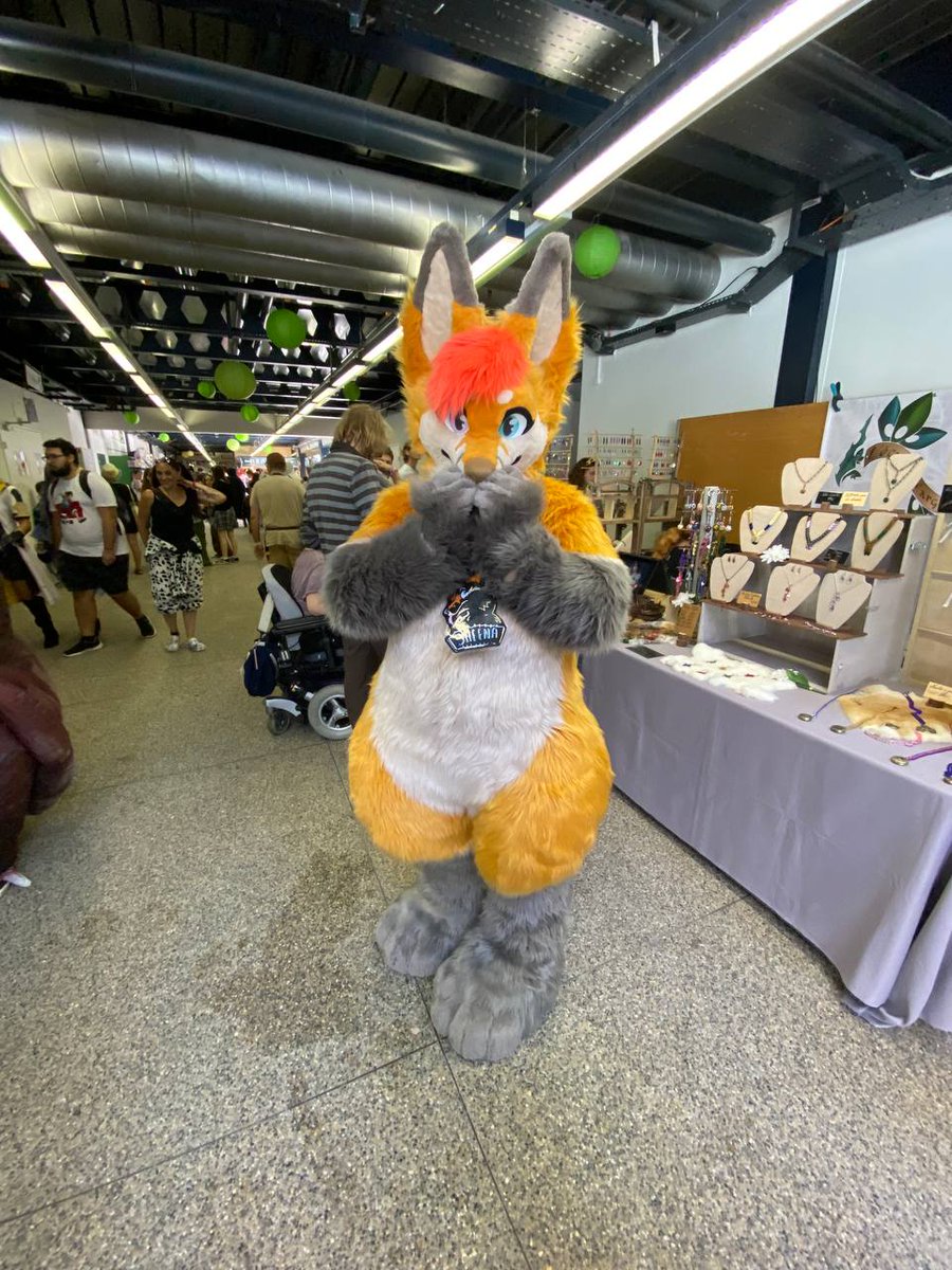 Superbe week-end à la #japanimpact2022 

Merci à tous pour votre gentillesse, et un grand merci aux staffs pour leurs travail ^^ et à l'année prochaine