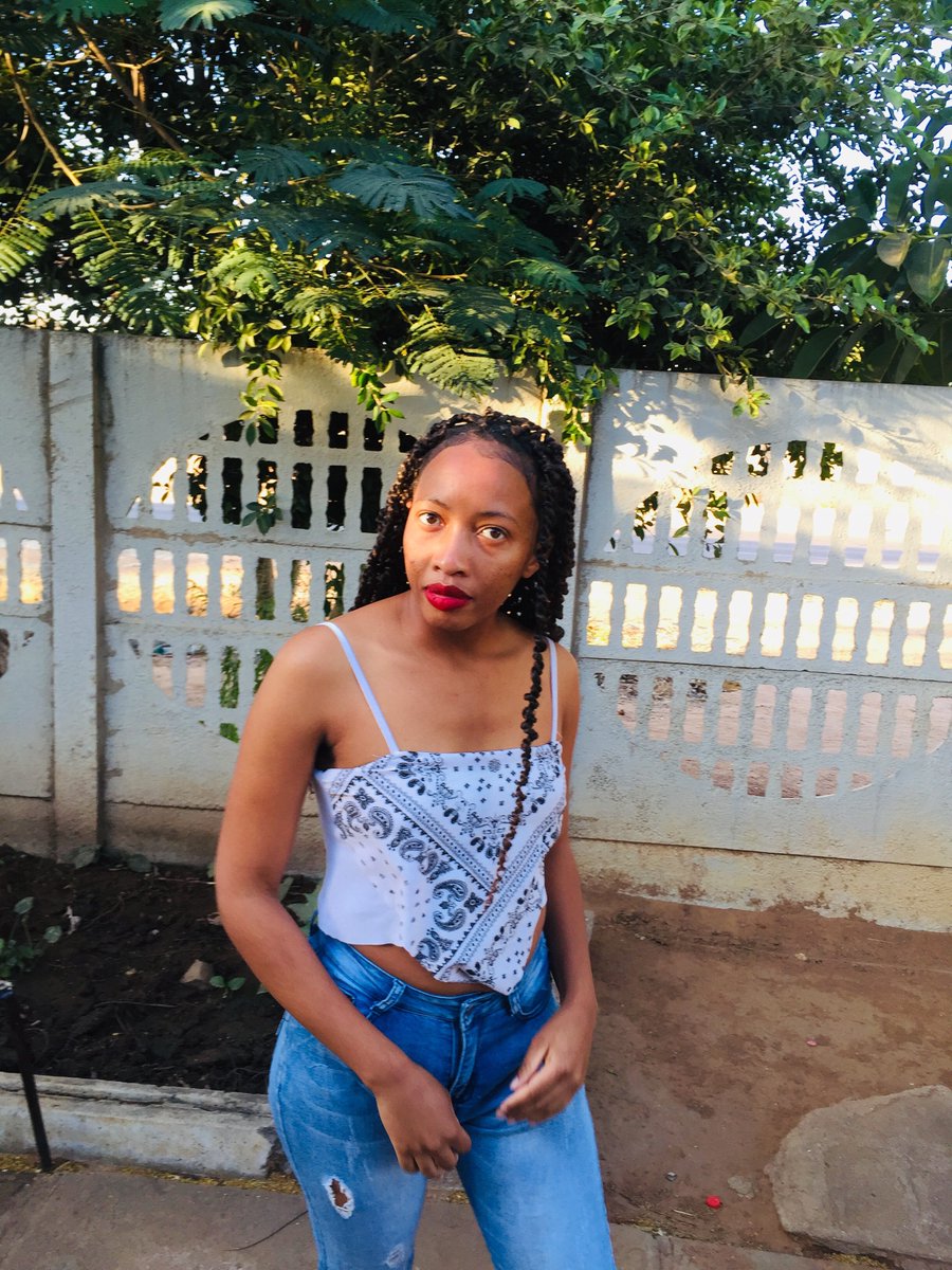 KModubi's tweet image. 