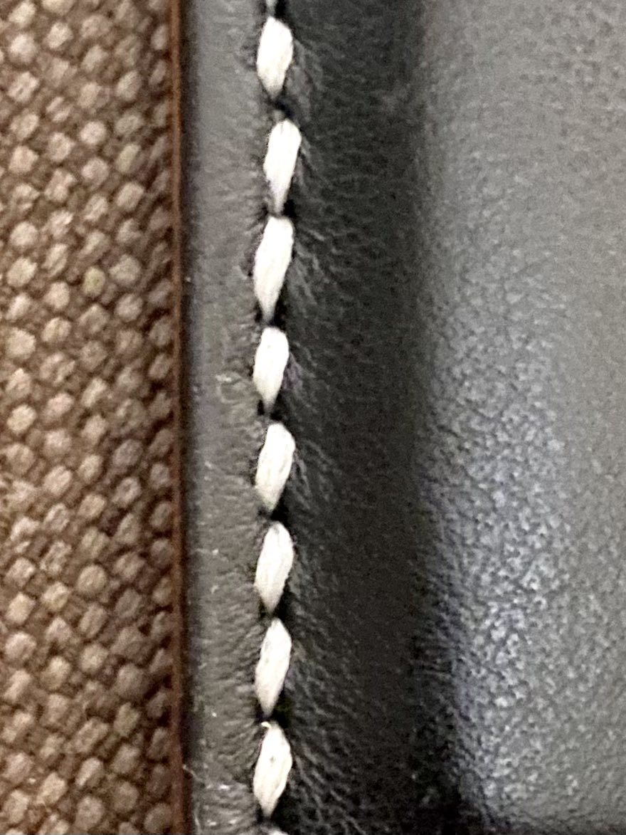 joepatai's tweet photo. New one 🪪 💳 #handmade #leathercraft #leathercardholder #wallet https://t.co/5cF3HCCGtl