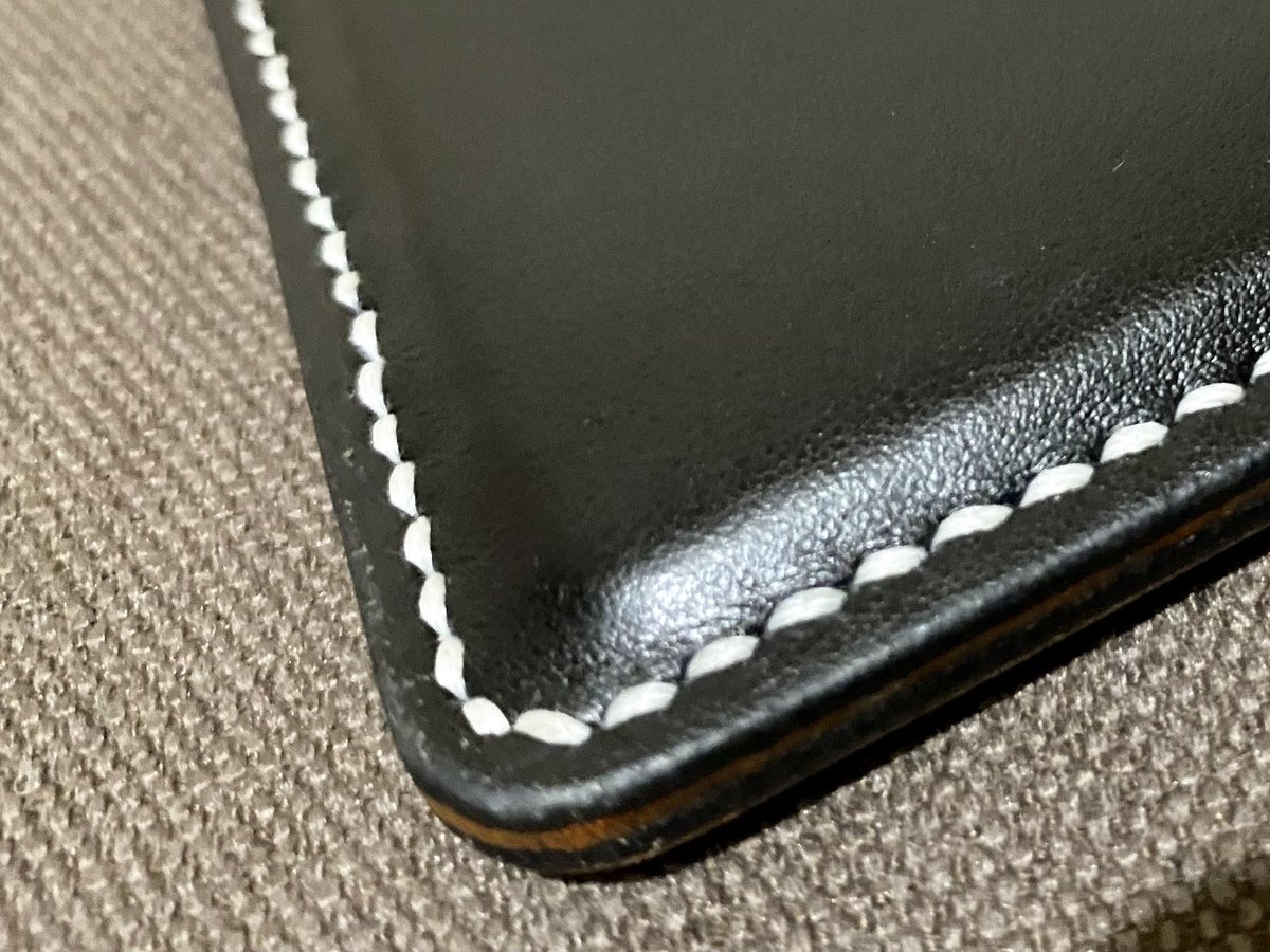 joepatai's tweet photo. New one 🪪 💳 #handmade #leathercraft #leathercardholder #wallet https://t.co/5cF3HCCGtl