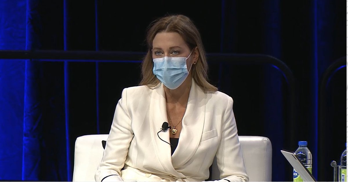 AMC_Sante's tweet photo. Les dirigeants de l’AMC répondent aux questions des membres sur un large éventail de sujets. @KatharineSmart @suzannestrasbe1 et @abdoshabah #agaAMC https://t.co/qrbOBwypC1