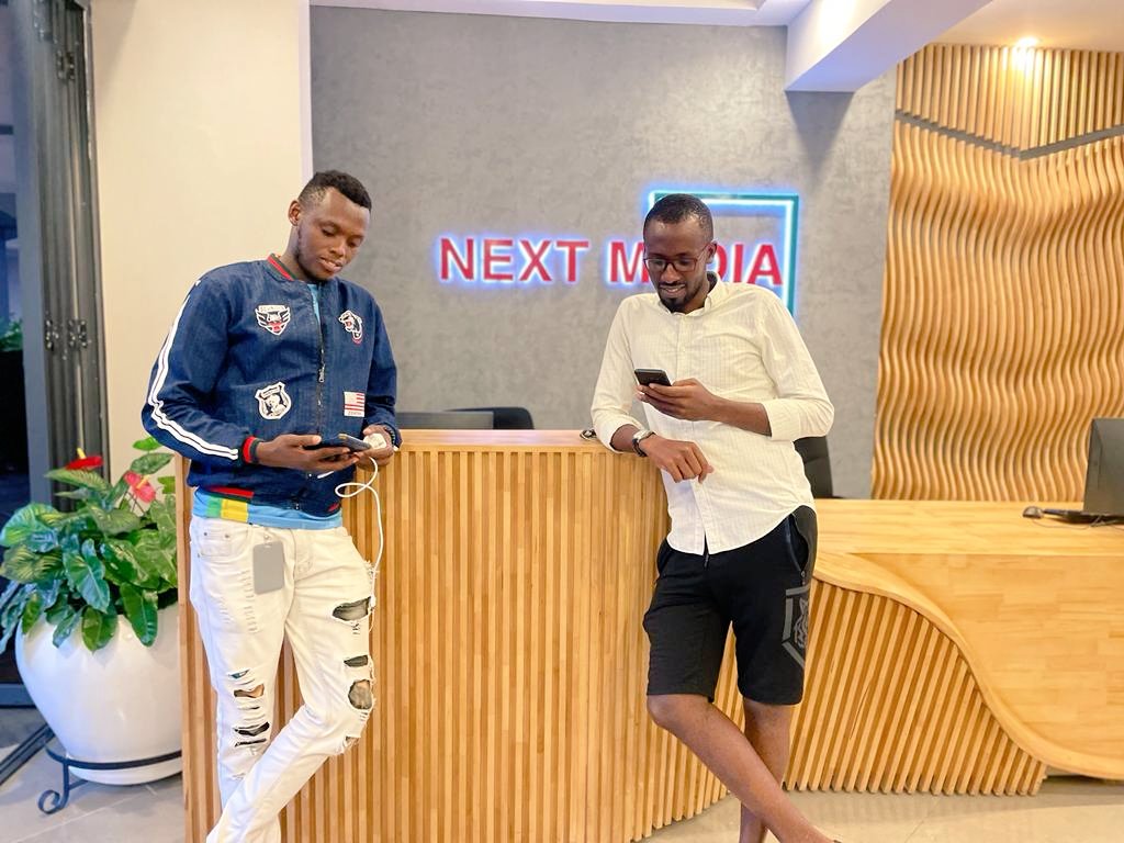 francis_isano's tweet photo. Weekend goes down just like that.....Let's prepare for a new week🙏 
@Boraeric_ @elijahtury https://t.co/hhsiGy2COn