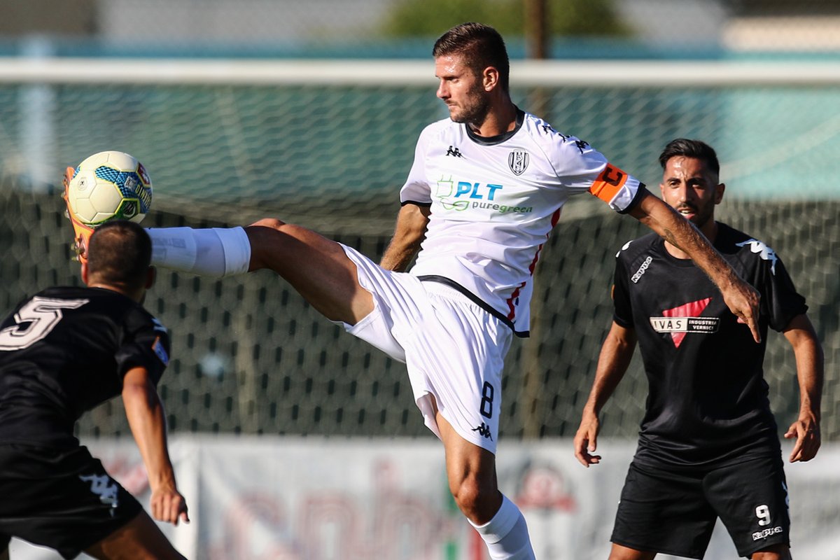 calciocesenafc's tweet photo. 📸 Le foto di #SamCes 0-2 https://t.co/tPaurRRB33